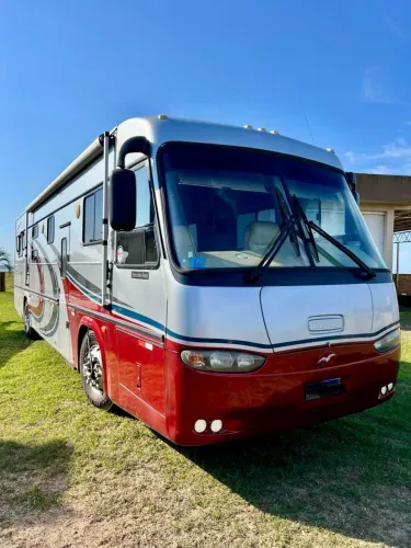 Motor Home Industrailer Vitória Suprema