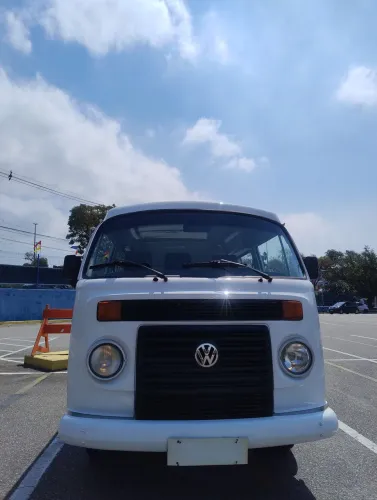 Volkswagen Kombi Standard 1.4 MI Total Flex 8V 2014