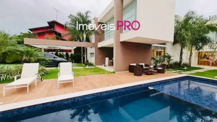 Mansão duplex em cond. Buscaville