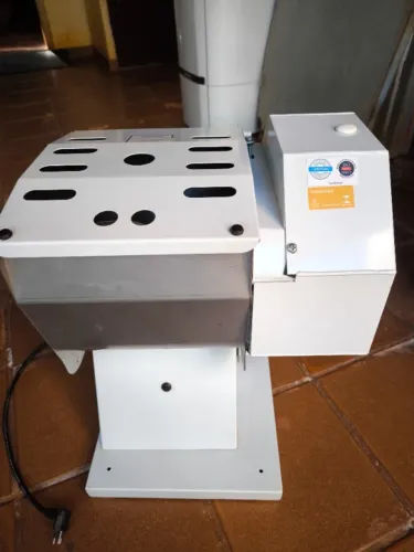 MASSEIRA BASCULANTE G PANIZ 5KG