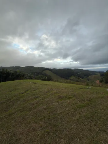 Vendo barato!terreno em águas mornas para sítio