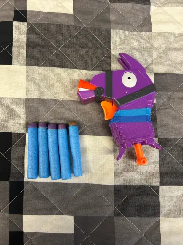 Nerf Fortnite Lhama