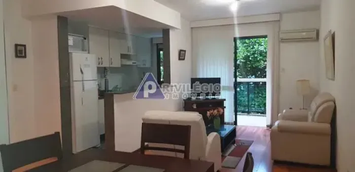 RESID. 2 SUÍTES, LAVABO, COZINHA AMERICANA, 2 VGS, INFRA TOTAL