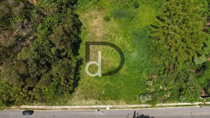 Terreno à venda, 2675 m² por R$ 1.199.052,07 - Pinheirinho - Vinhedo/SP