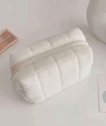 Necessaire 