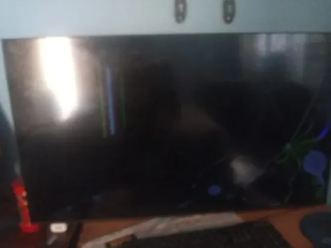 Tv, para retirada de peças