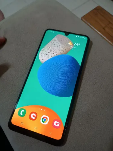 Sansumg Galaxy M32