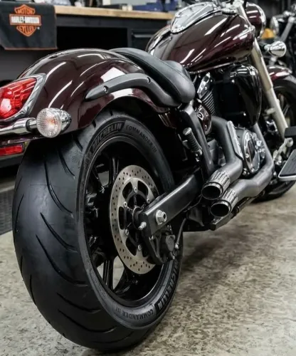 Pneu 180/65-16 Michelin Midnight Harley Davidson 883/1200 RoadKing Electra Glide