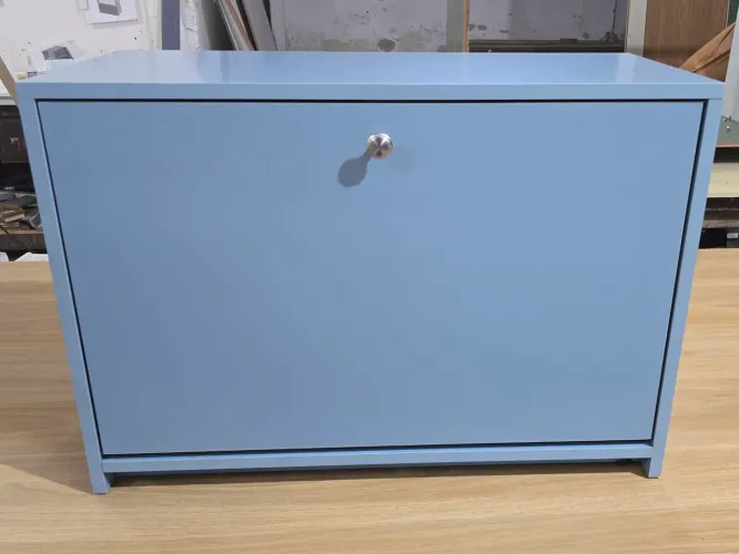 Sapateira em MDF azul