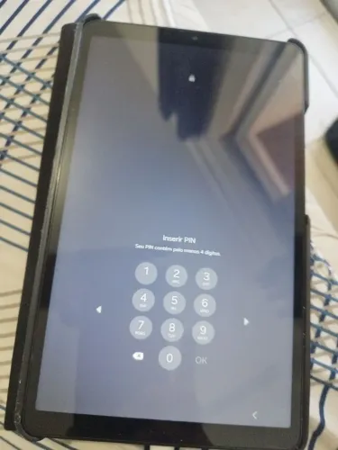 Tablet Samsung A9, sem defeitos e com capa