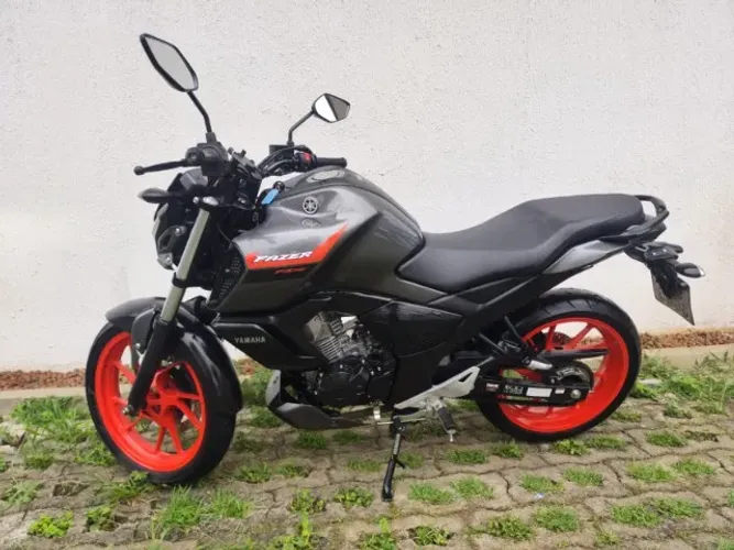 YAMAHA FZ15 FAZER ABS 2025 UNICO DONO (DS)