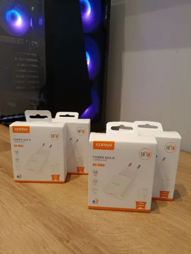 Carregador 18w para iPhone e Android