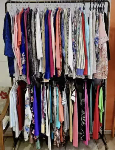 VENDO LOJA DE ROUPAS (BRECHÓ)