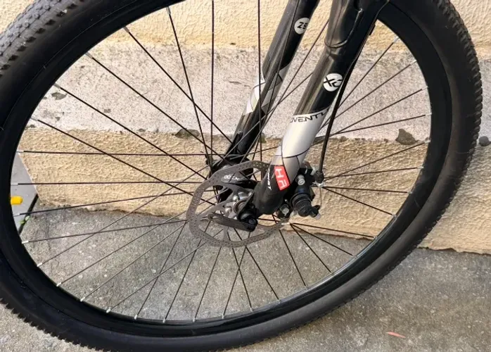 Bicicleta First Shelby MTB