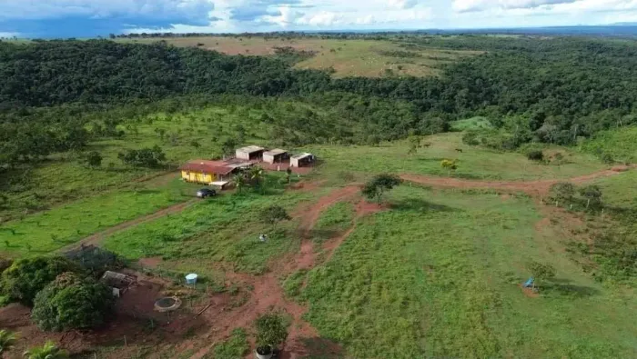 Fazenda com 102000 metros em chapada dos guimarães