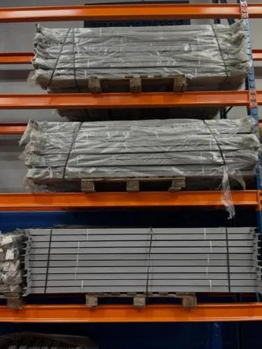 TEMOS PORTA PALETES E MINI PORTA PALETES EM GERAL
