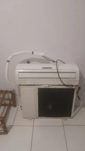 Ar- Condicionado 12.000 BTU