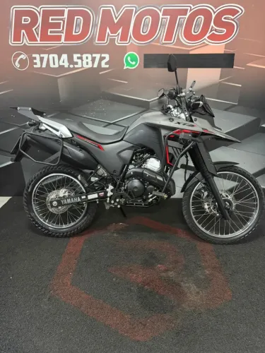 XTZ 250 LANDER CONNECTED