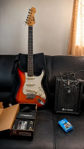 vendo kit guitarra ion sratocaster pedaleira digitech element x e caixa amplificada LL .