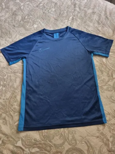 Camiseta infantil NIKE 8