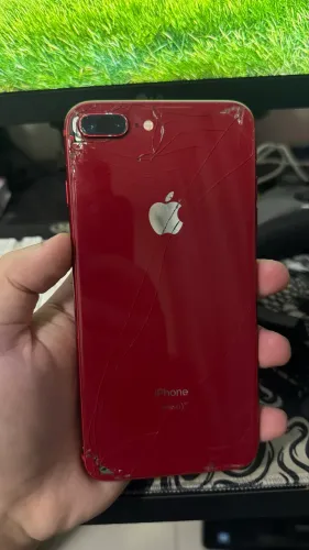 iPhone 8 Plus | Retirada de Peças
