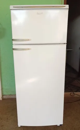 Geladeira 380L
