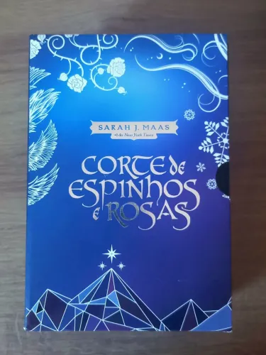 Box Corte de Espinhos e Rosas 3 Volumes Usado