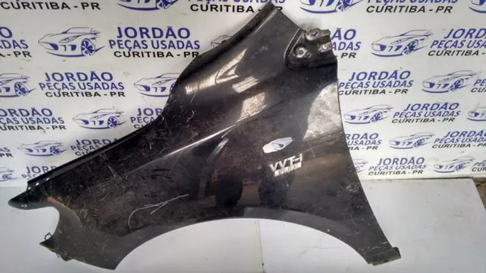 Para lama esquerdo Toyota Corolla esquerdo com reparo