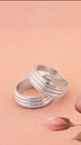 Par de alianças diamantada 7mm, 4 frisos - Prata 990 (Não é moeda antiga)