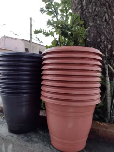 Jarros plástico n° 24 - 7 litros 