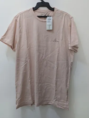 camiseta calvin klein rosa clara masculina