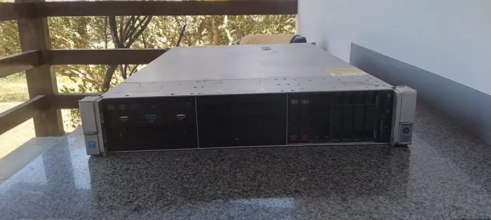 Servidor HP ProLiant DL380 G9