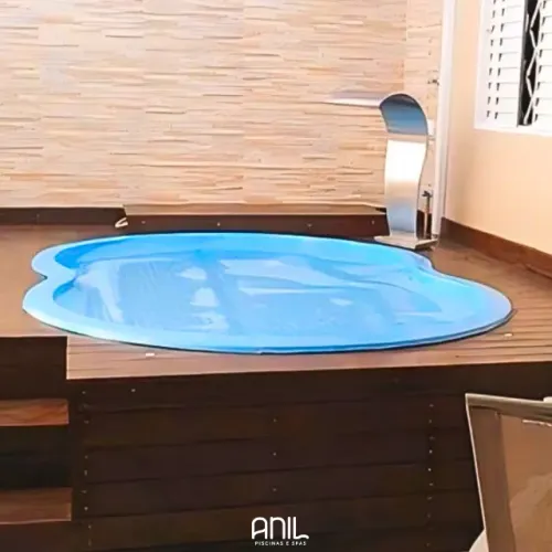 Piscina Oval para crianças - 1.500 Litros - 2,7 × 1,46 metros