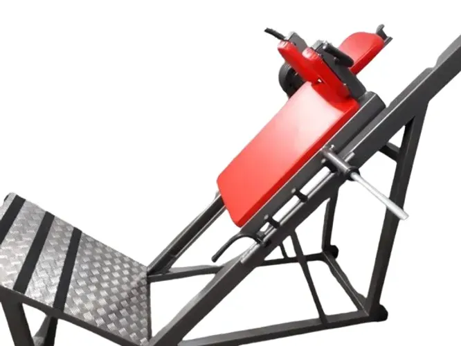 leg press 45 -  hack squat - e outros !!  ACEITAMOS VEICULO !!