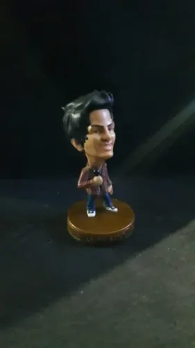 Boneco Luan Santana coleção cabeçudinhos