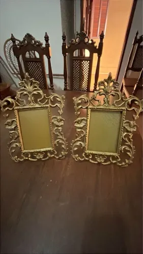 Porta-retrato em bronze antigo (cada)