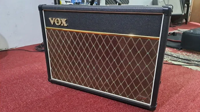 Amplificador Vox AC15VR