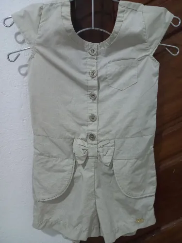 Macacão de  Menina