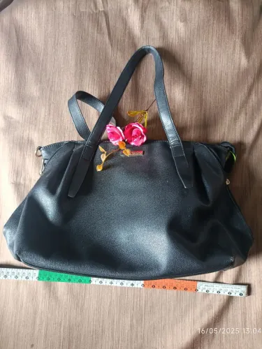 Bolsa Feminina Lila Perle - Grande, Elegante e Funcional<br>