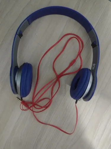 Headphone Azul com Fio - Ótimo Som!