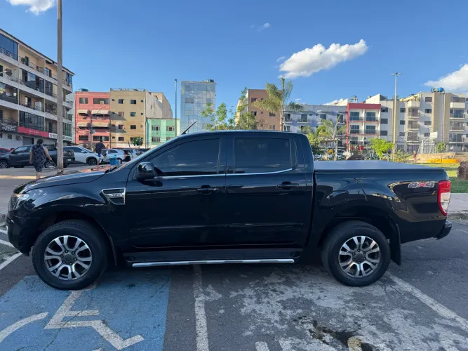 Ford Ranger XLS 3.2 20V 4X4 CD Diesel Aut. 2015