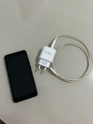 LG K8 em excelente estado de conservação 