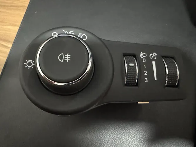 Peça de carro botão Chave Farol Jeep Renegade 2020 Original 