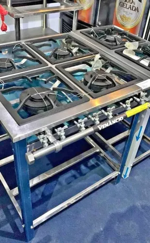 Fogão industrial inox 4 queimadores Venâncio grelha 30X30 - Marcos