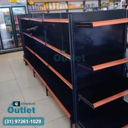 Prateleira para distribuidoras de bebidas - gôndola