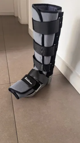Bota Robofoot Imobilizadora - Semi-Nova (2 semanas de uso)