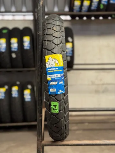 Pneu Michelin Anakee Adventure 100/90-19 Tiger 800 Tiger 900 GT PRO/ Versys 300/Transalp