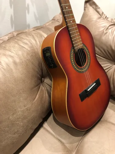 Vendo viola caipira 10 cordas super conservada 