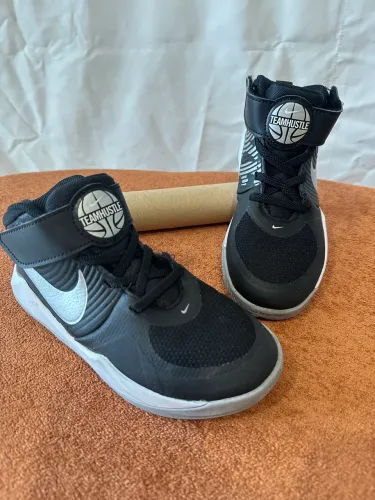 Tênis Nike Basquete Infantil