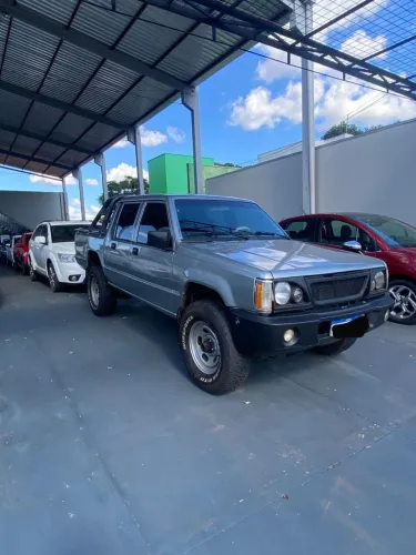 Mitsubishi L200 GL 2.5 4X4 CD Diesel 2001